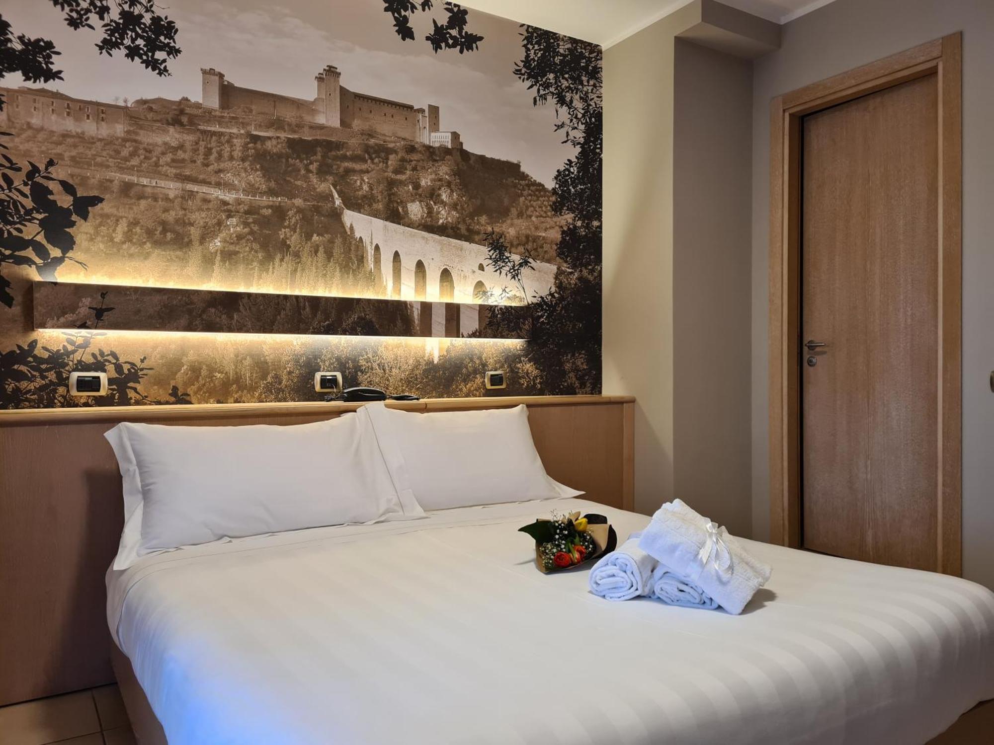 Hotel Cladan Assis Exterior foto