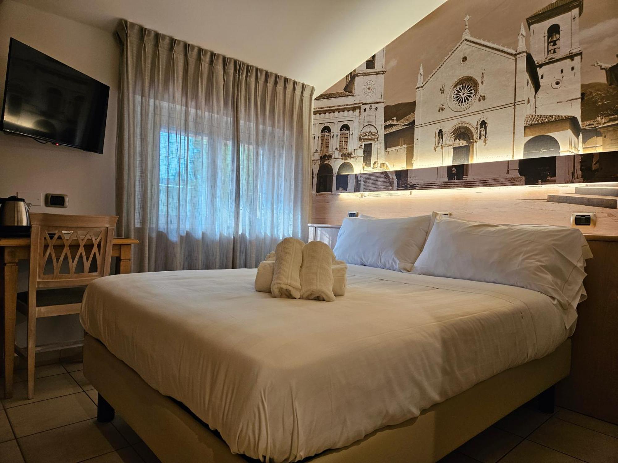 Hotel Cladan Assis Exterior foto